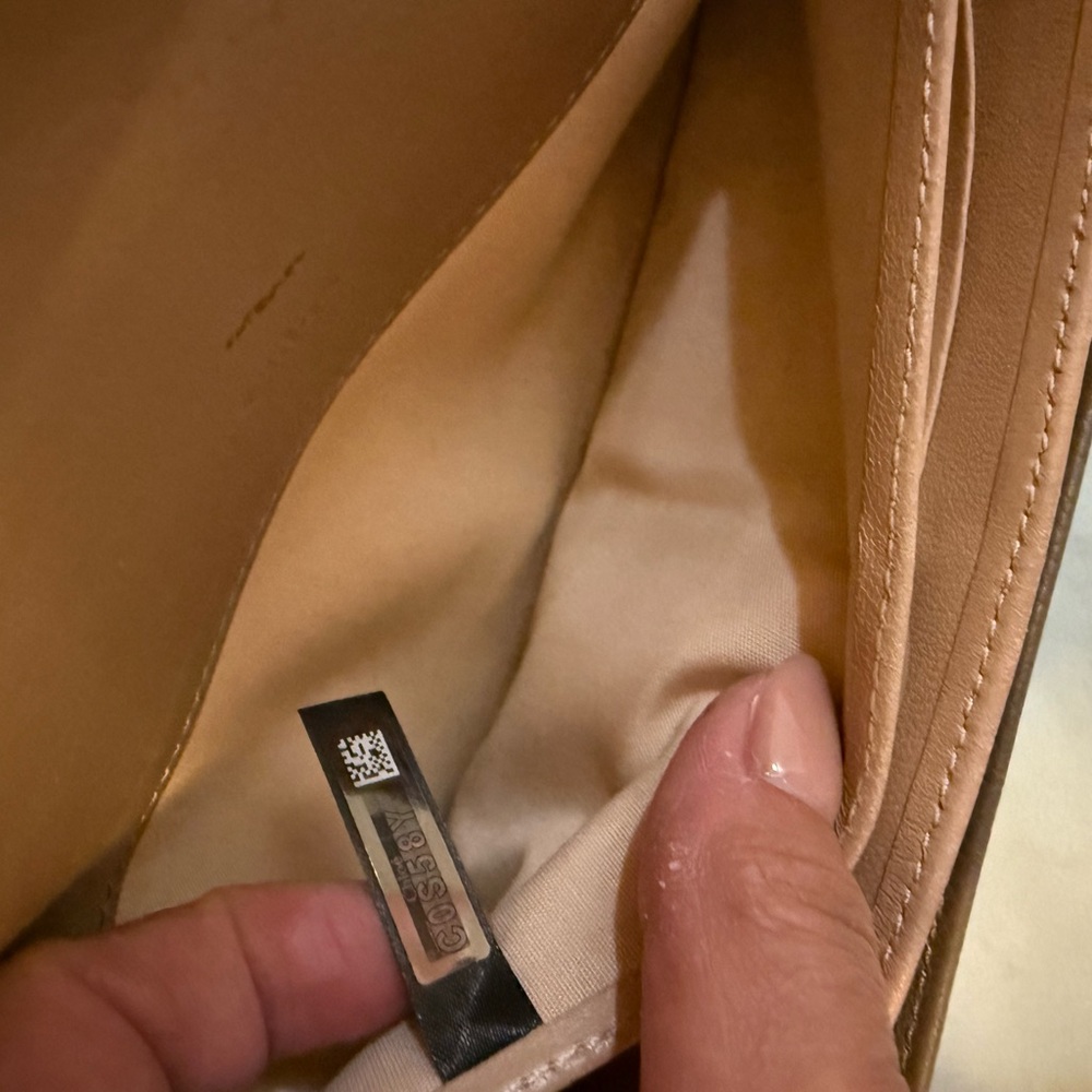 Chloe Wallet - Picture 3 of 10